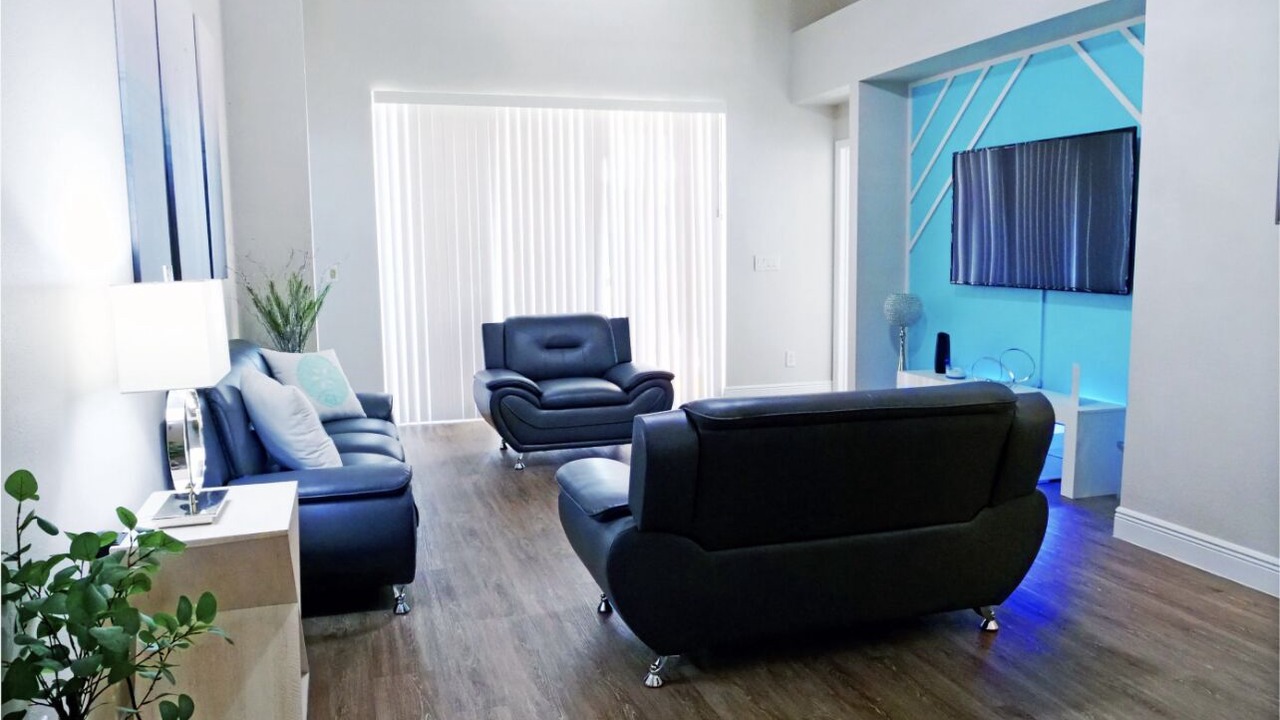 Photo of Livingroom in Florida Pines