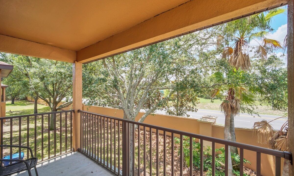 Photo of Patio Balcony in Regal Palms