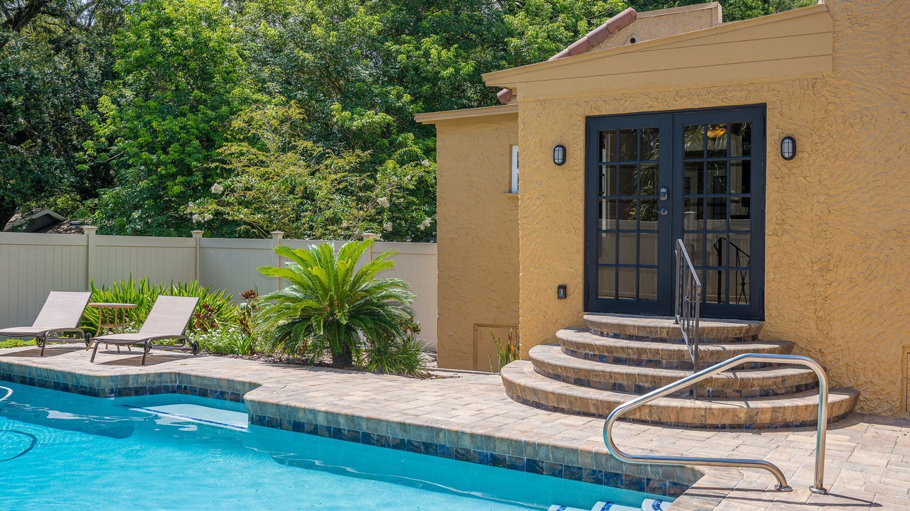 Photo of Outdoor in Lakeland