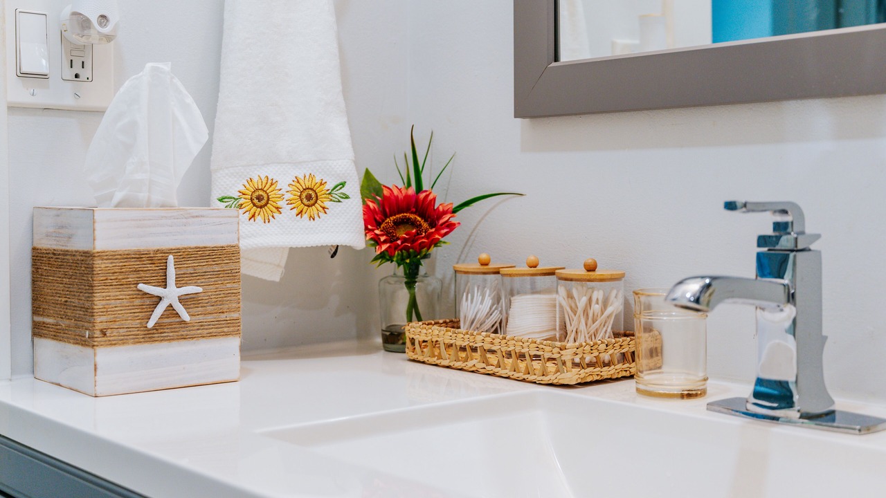 Photo of Bathroom in North Andrews Gardens