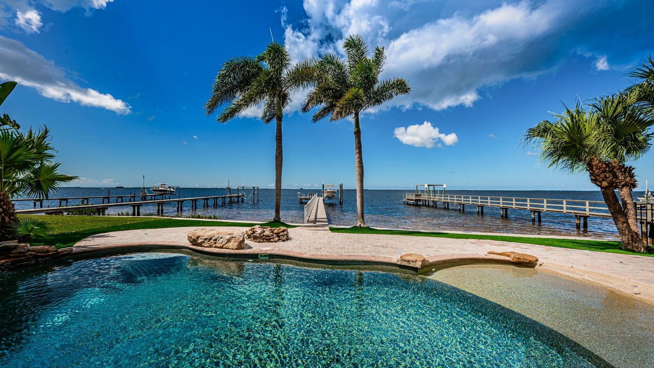 Photo of Outdoor in Crystal Beach