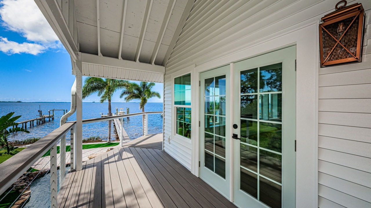 Photo of Patio Balcony in Crystal Beach