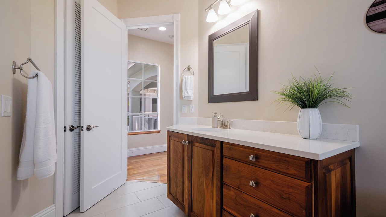 Photo of Bathroom in Pelican Bay