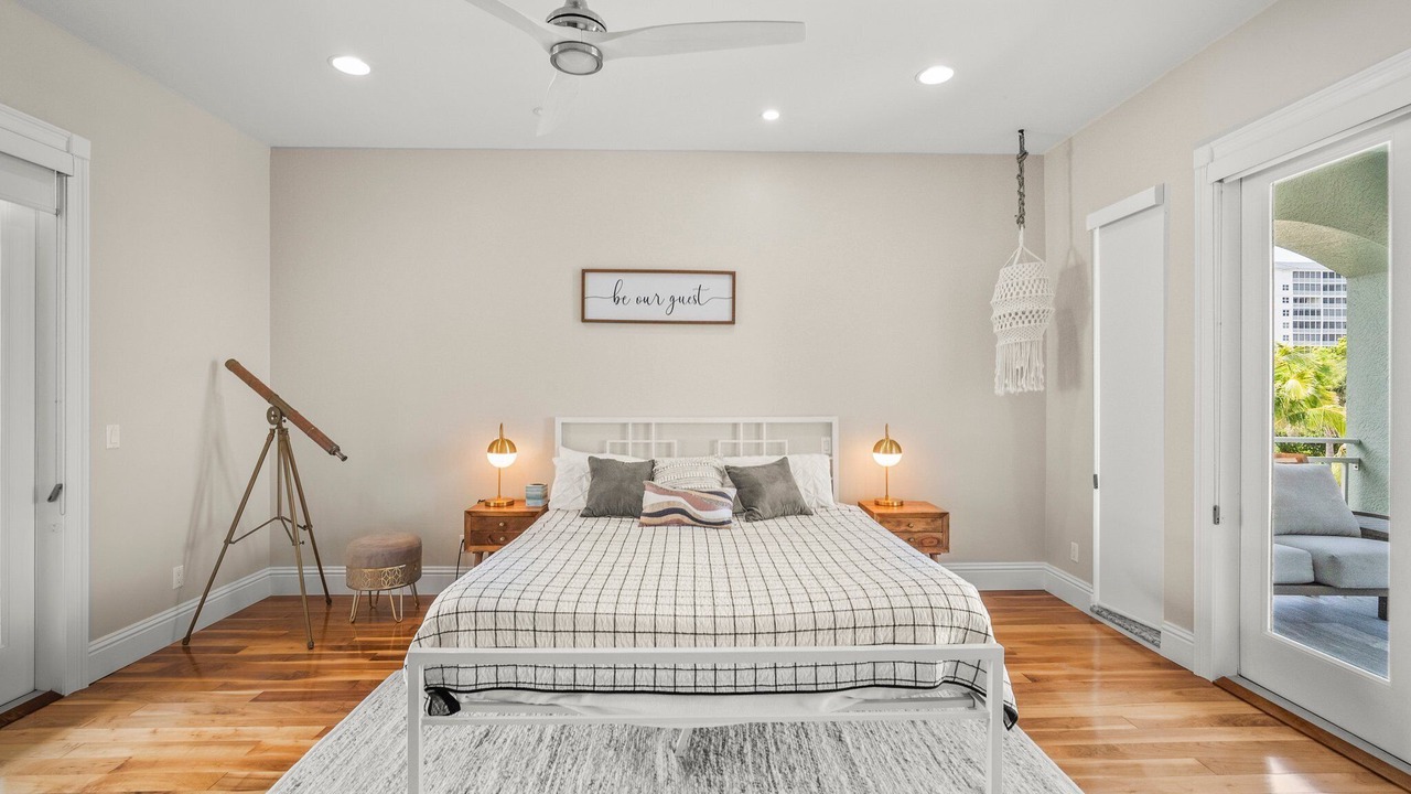 Photo of Bedroom in Pelican Bay