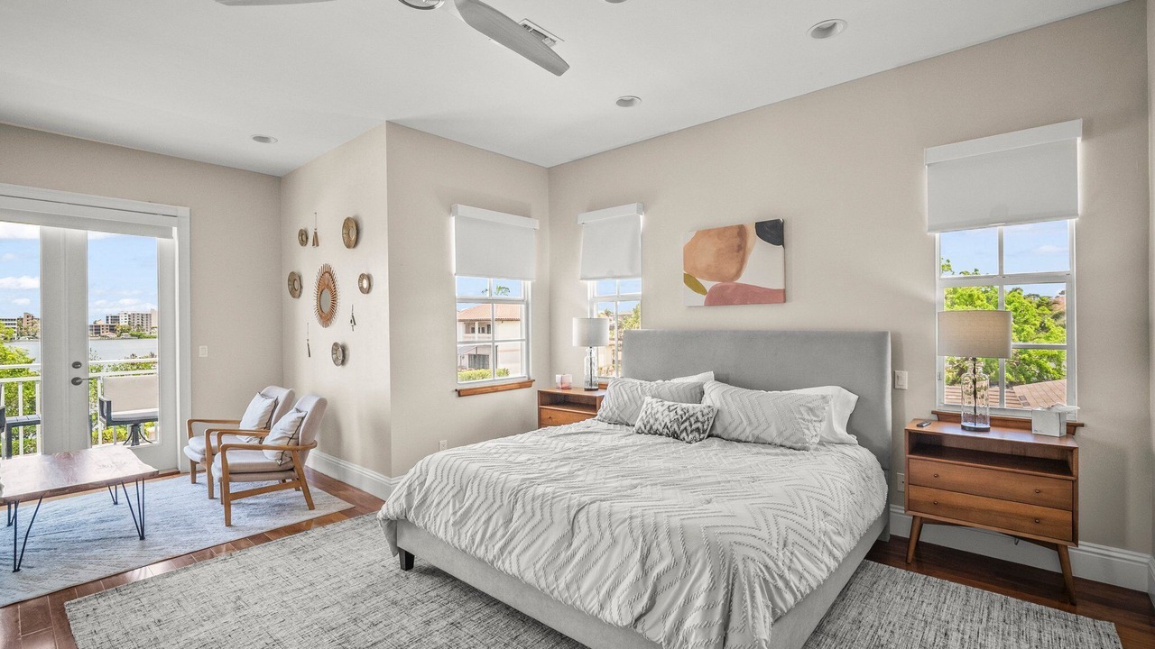 Photo of Bedroom in Pelican Bay