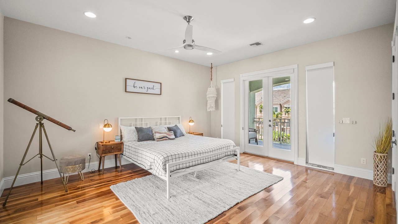 Photo of Bedroom in Pelican Bay