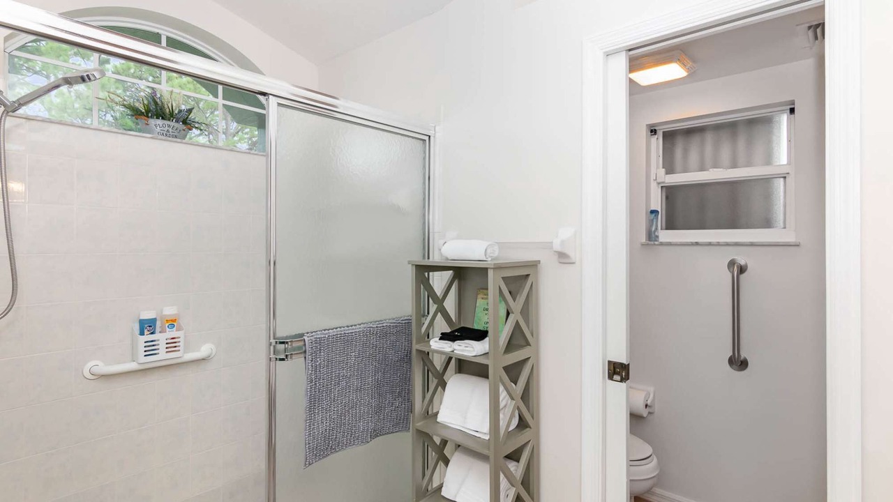 Photo of Bathroom in Interchange Square