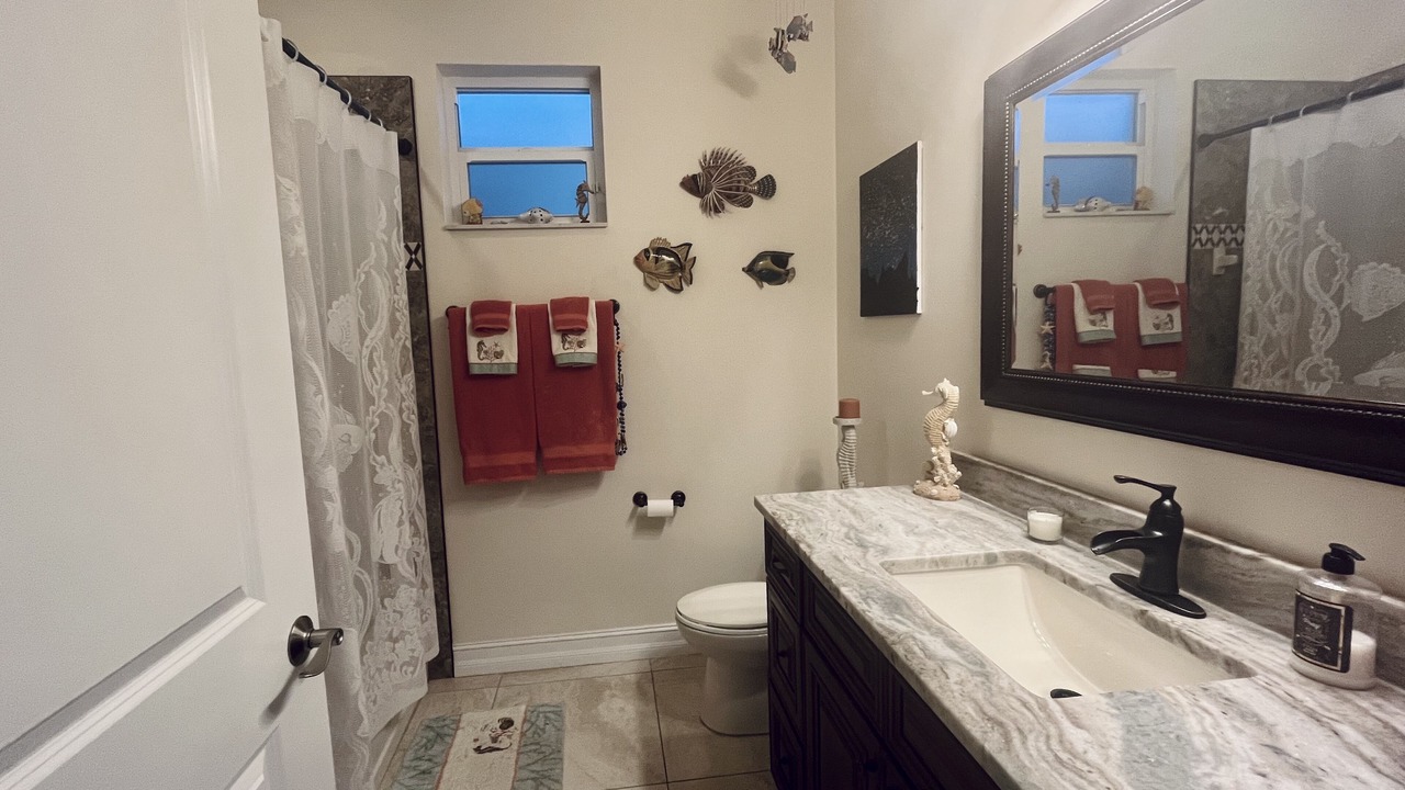 Photo of Bathroom in Port Saint Lucie