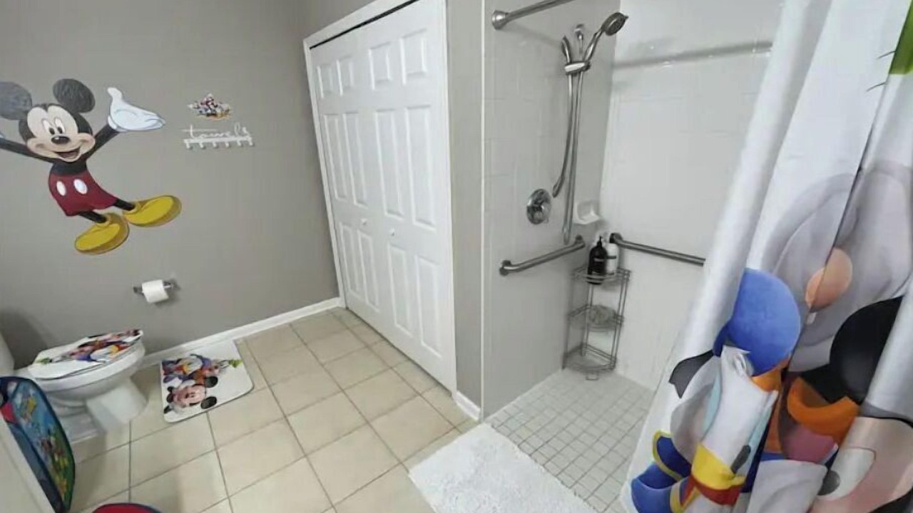Photo of Bathroom in Windsor Palms