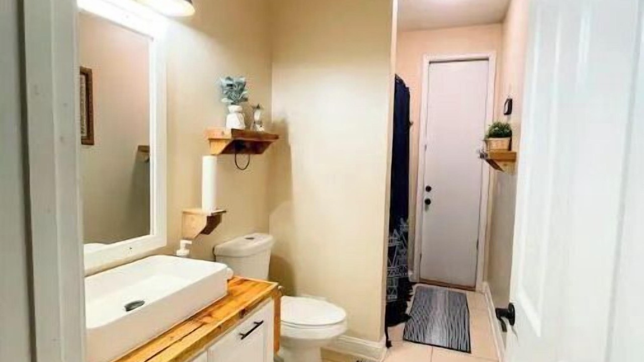 Photo of Bathroom in Northside