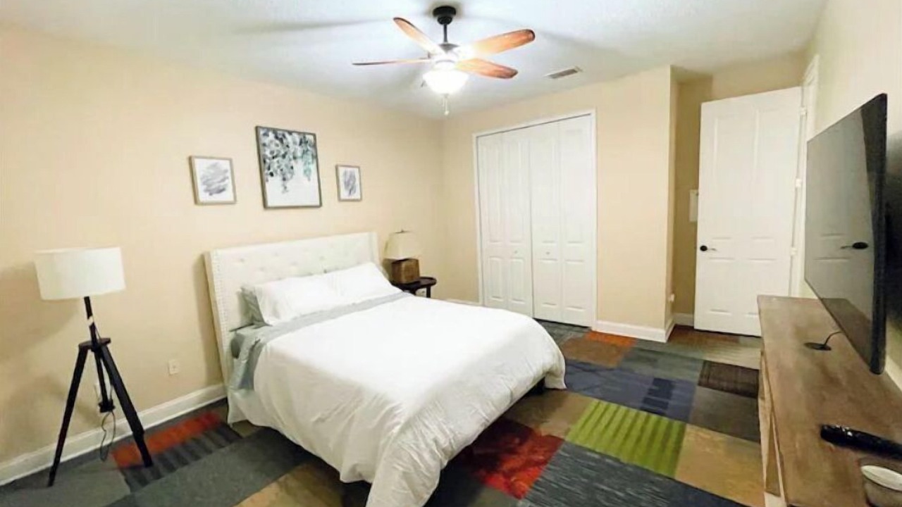 Photo of Bedroom in Northside
