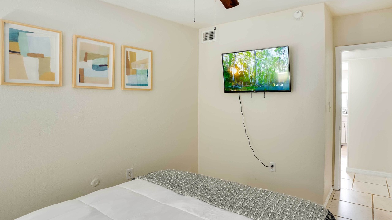 Photo of Bedroom in Lake Somerset