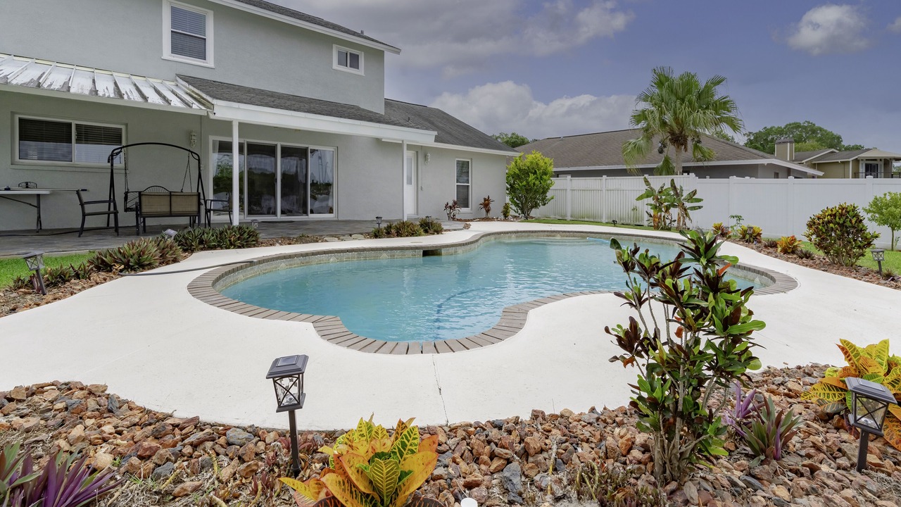 Photo of Outdoor in Egypt Lake-Leto