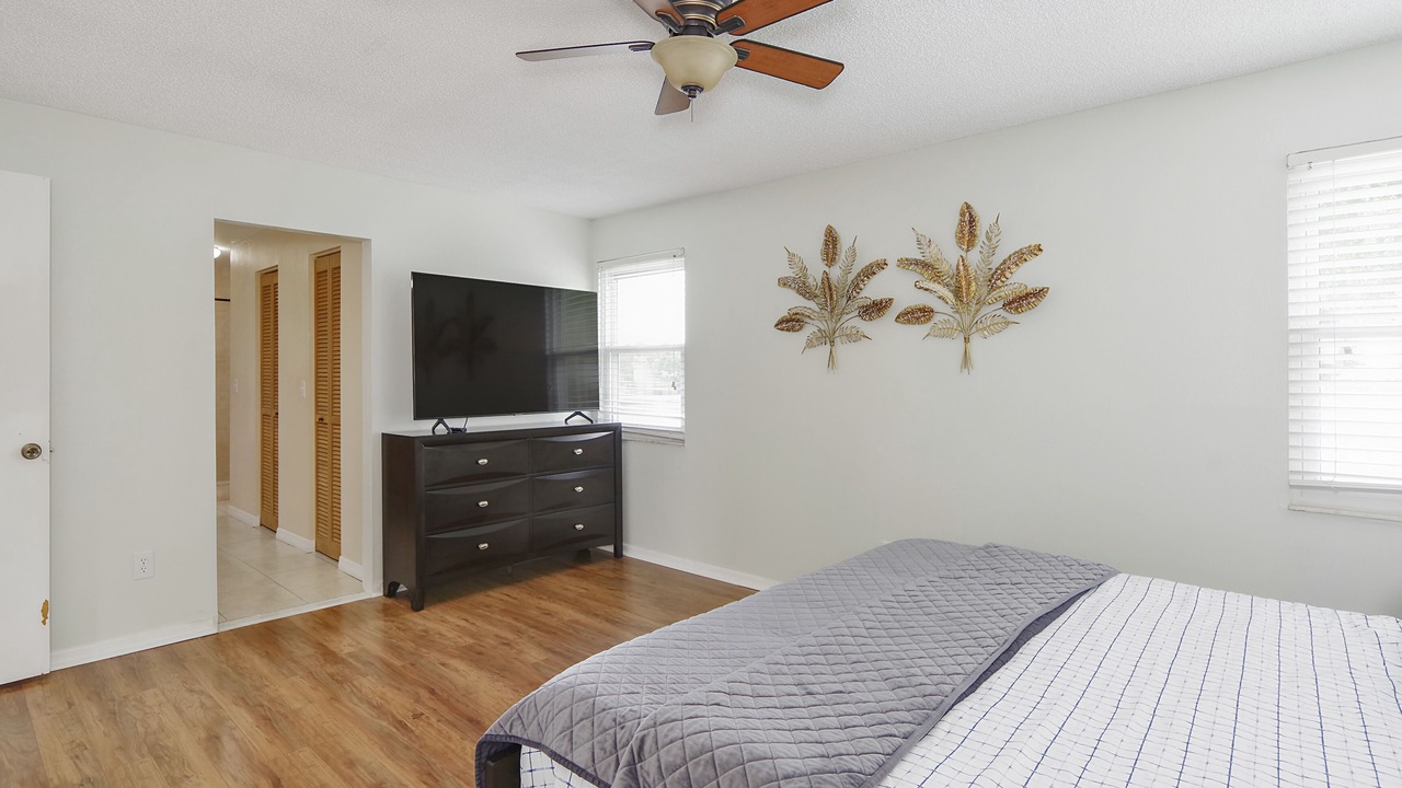 Photo of Bedroom in Egypt Lake-Leto