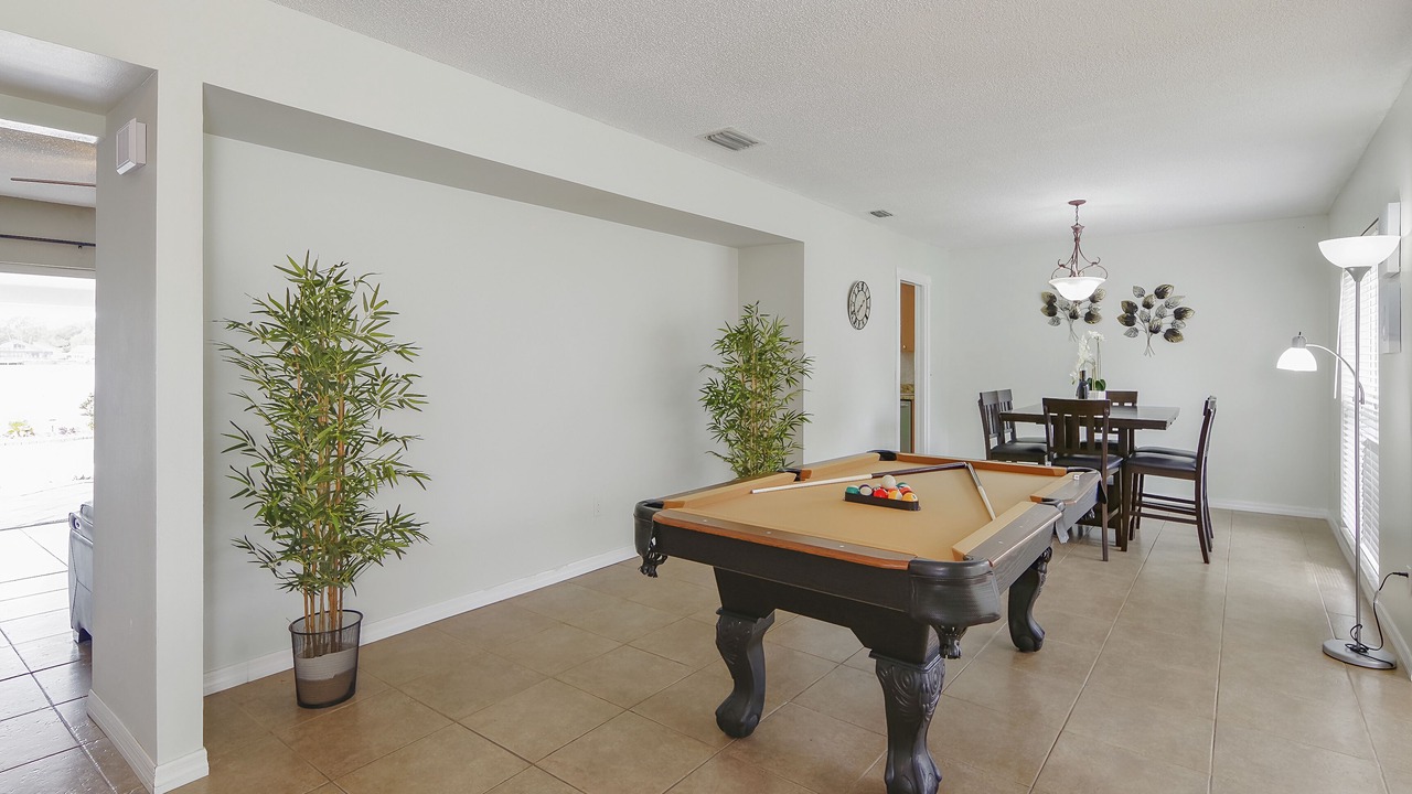 Photo of Bedroom in Egypt Lake-Leto