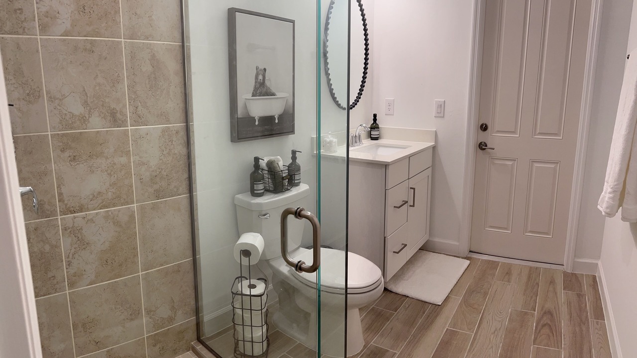 Photo of Bathroom in Gateway