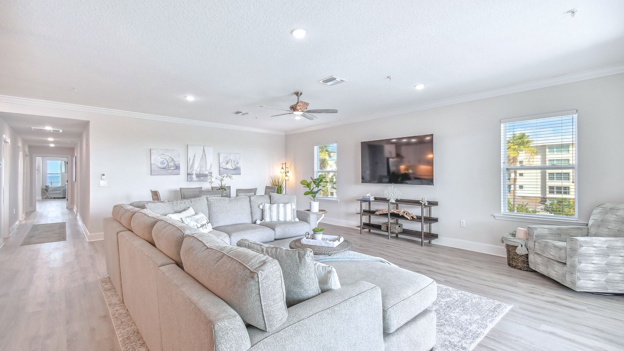 Photo of Livingroom in Indian Shores