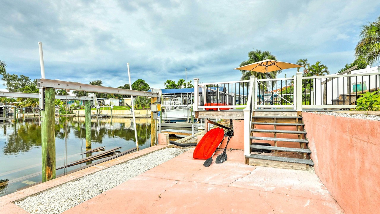 Photo of Outdoor in Bayshore Gardens