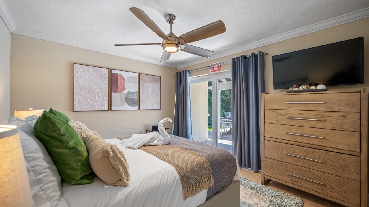 Photo of Bedroom in Anona