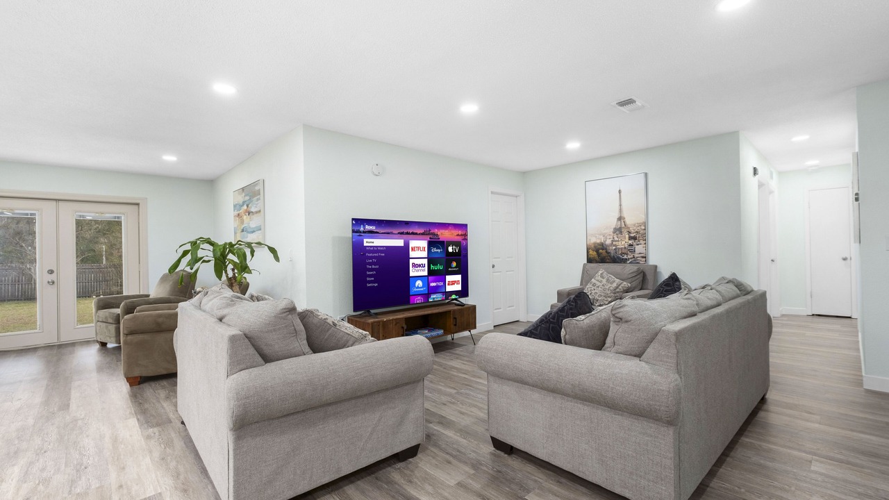 Photo of Livingroom in Gainesville