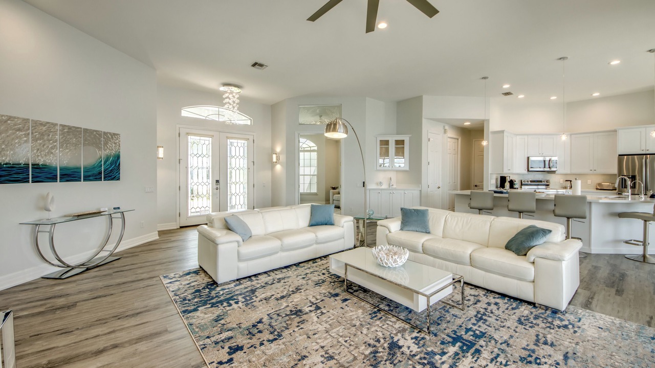 Photo of Livingroom in Eight Lakes