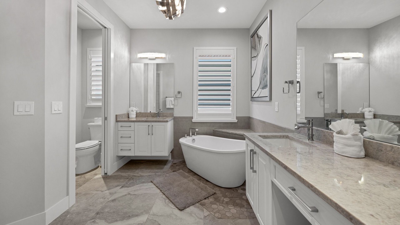 Photo of Bathroom in Eight Lakes