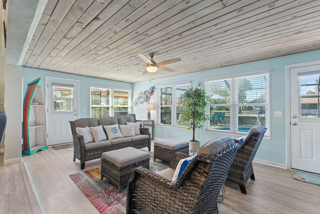 Photo of Livingroom in Crystal River