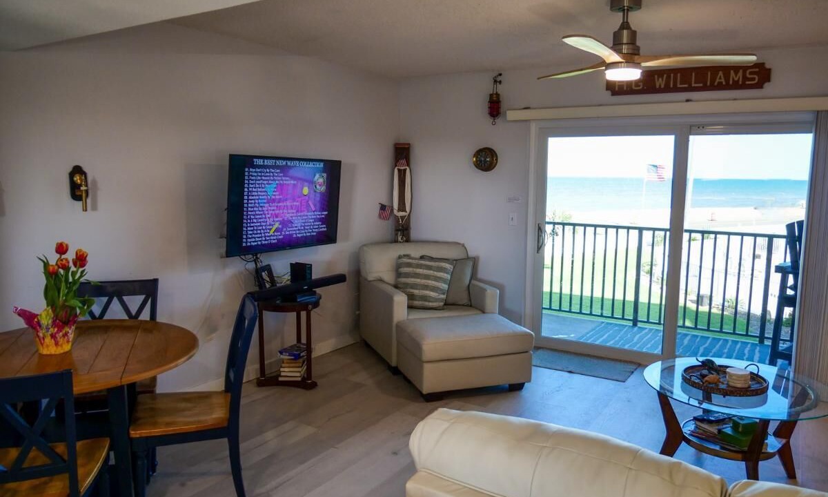 Photo of Livingroom in Flagler Beach