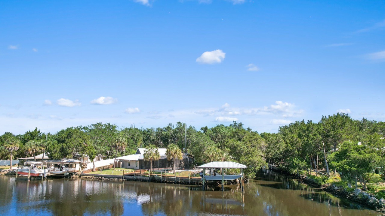 Photo of Others in Old Homosassa