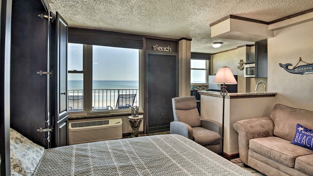 Photo of Bedroom in East Daytona