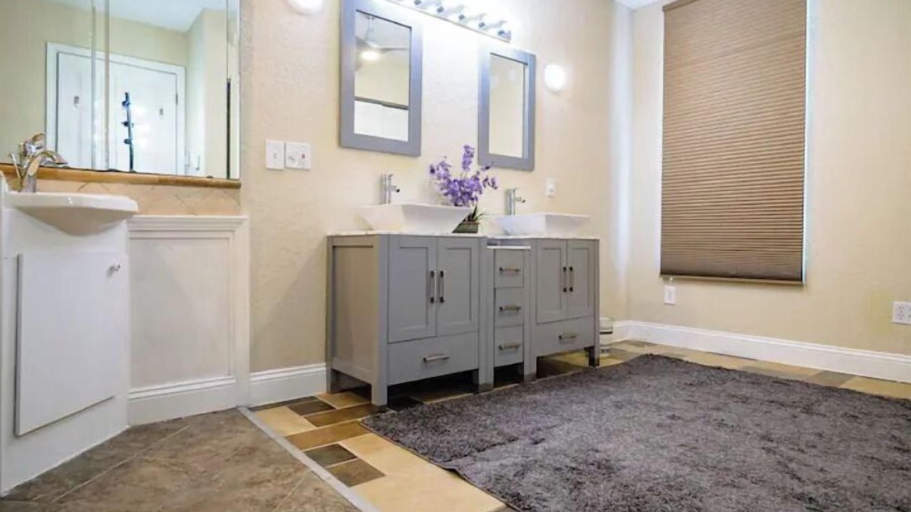 Photo of Bathroom in Orange Park