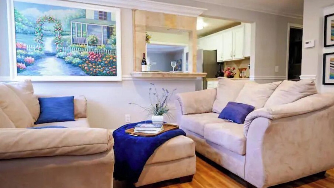 Photo of Livingroom in Orange Park