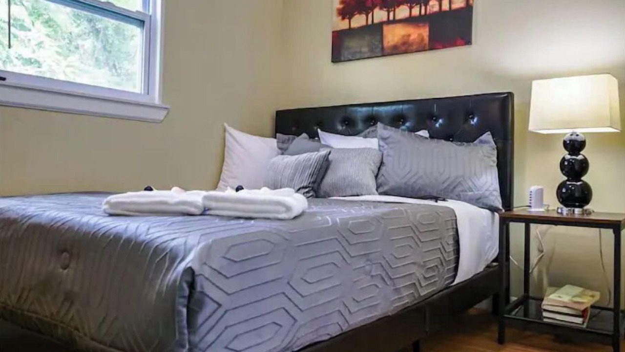 Photo of Bedroom in Orange Park