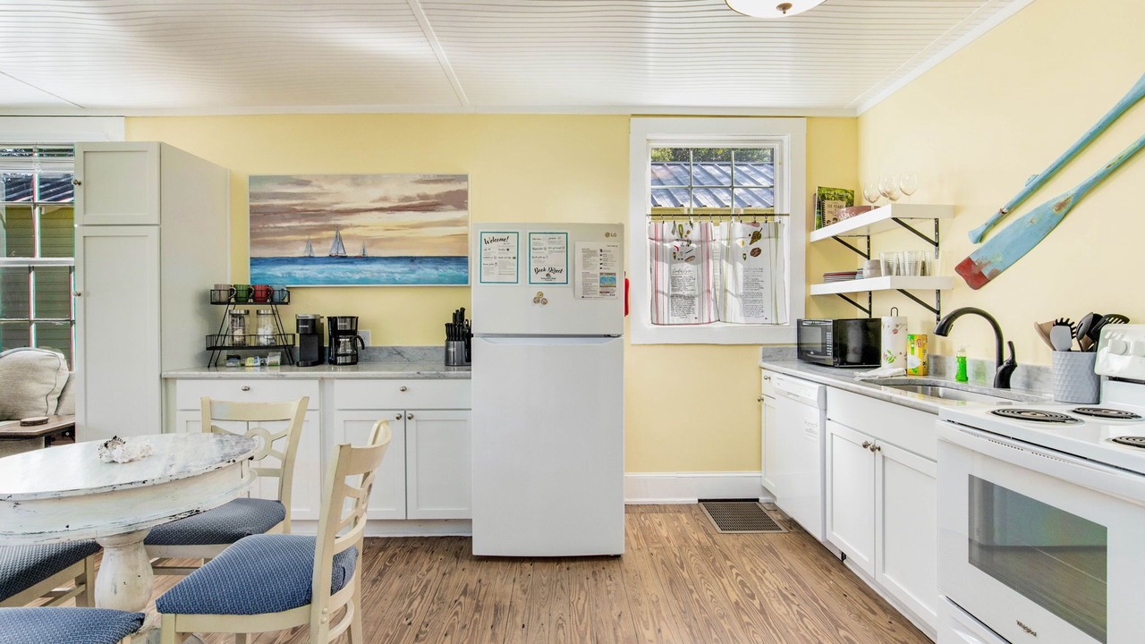 Photo of Kitchen in Old East Hill