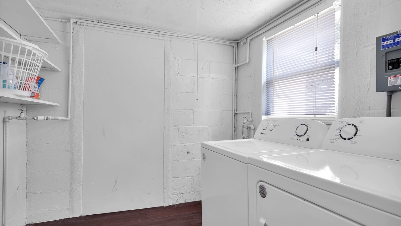 Photo of Bedroom in Lakeshore South