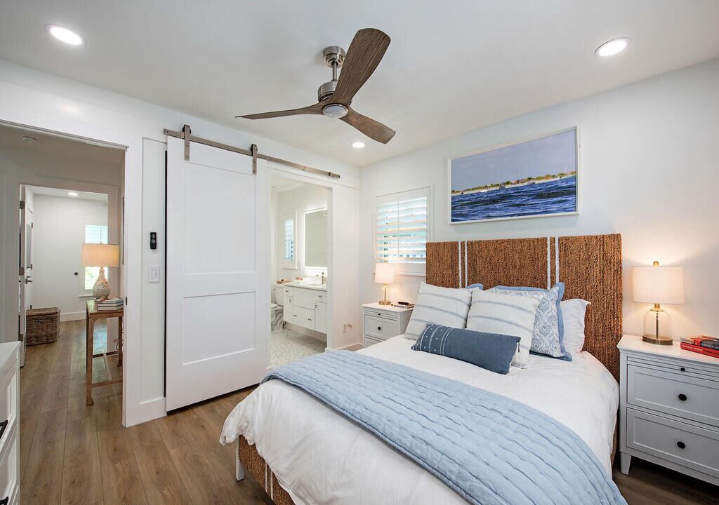 Photo of Bedroom in Isles of Capri