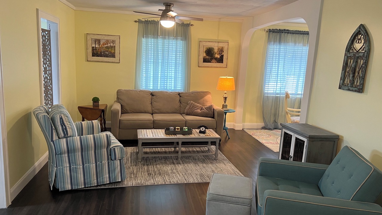 Photo of Livingroom in Tavares