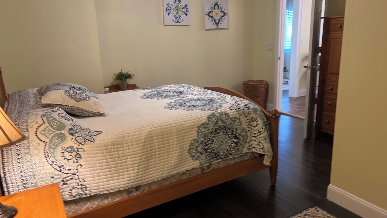 Photo of Bedroom in Tavares