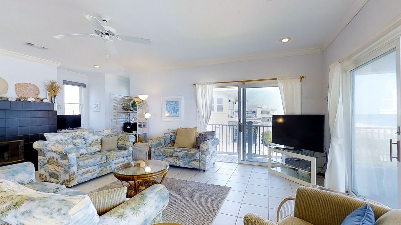 Photo of Livingroom in Treasure Beach Village