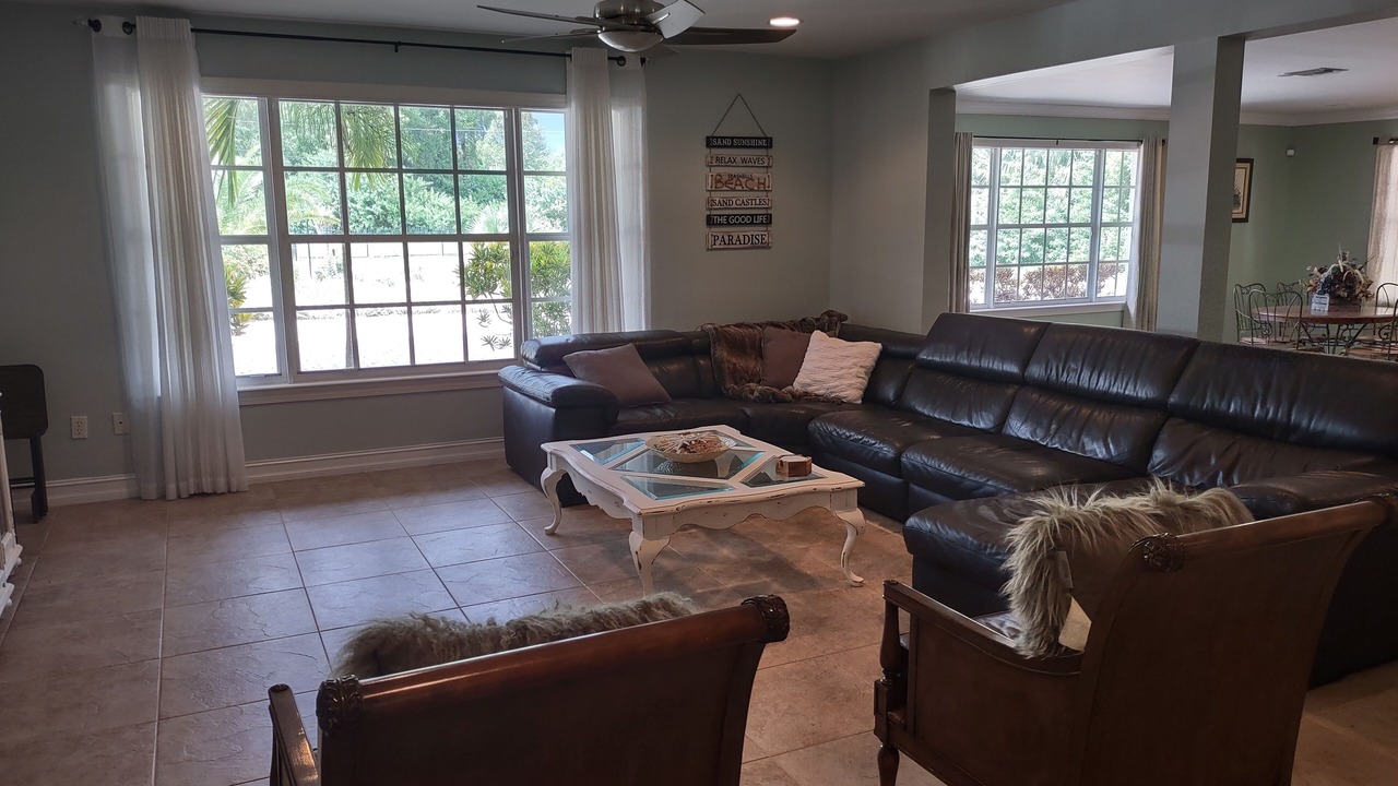 Photo of Livingroom in Rural Estates
