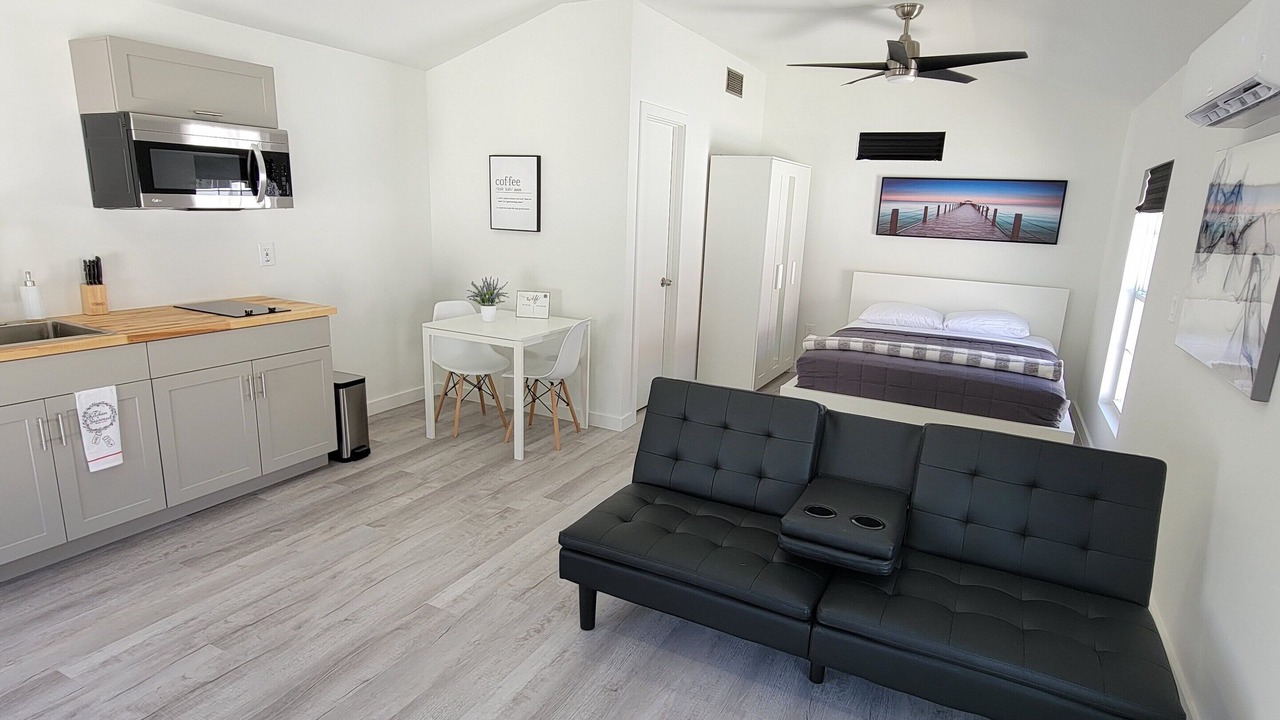 Photo of Livingroom in Brandon
