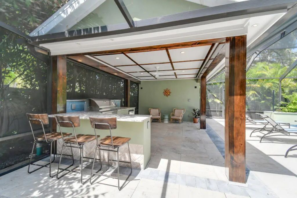 Photo of Patio Balcony in Sun Bay South