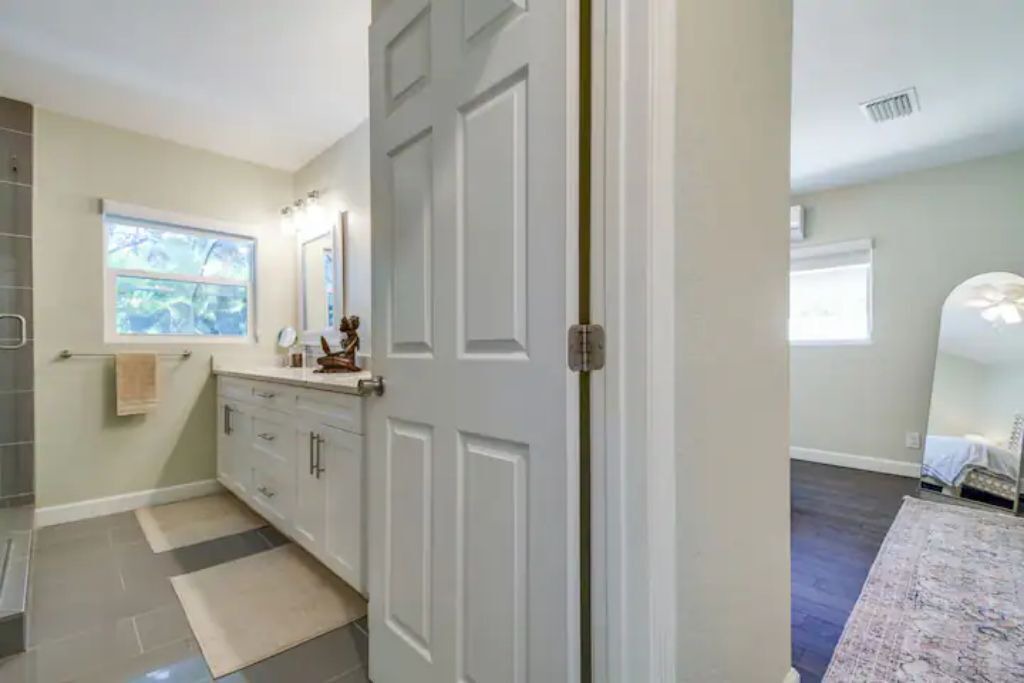 Photo of Bathroom in Sun Bay South