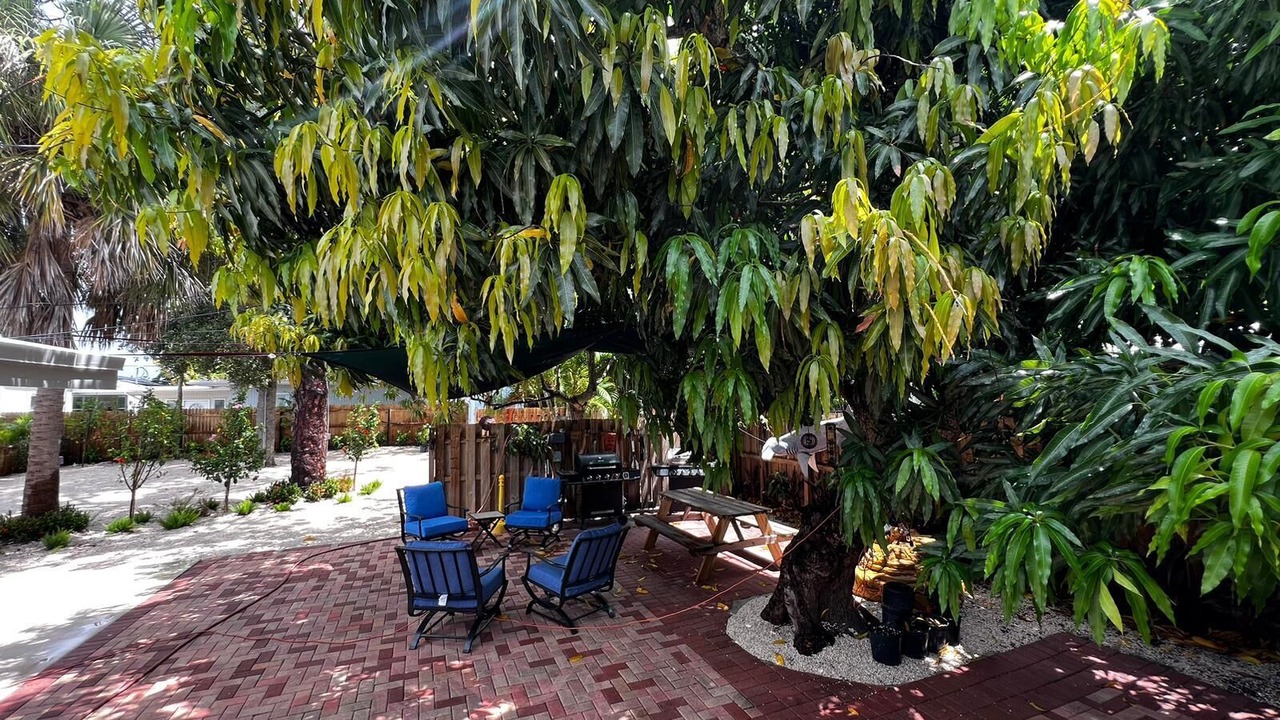 Photo of Outdoor in Victoria Park