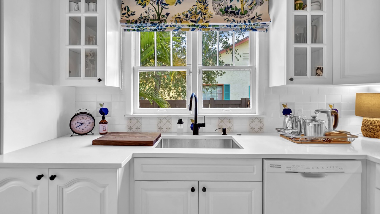 Photo of Kitchen in Pineapple Grove Arts District