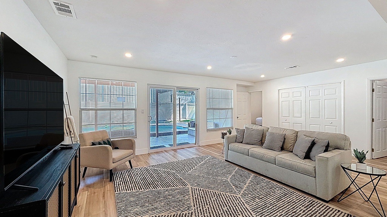 Photo of Livingroom in Orient Park