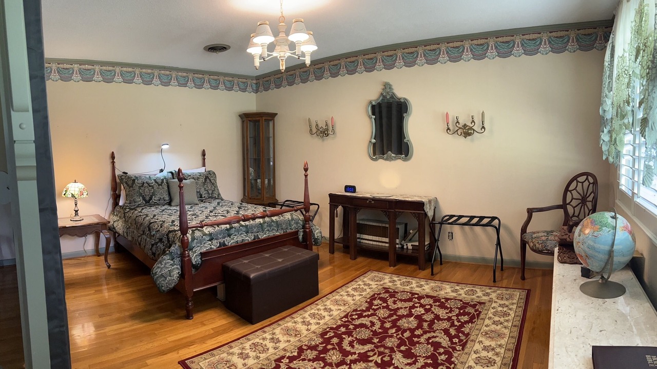 Photo of Bedroom in Live Oak