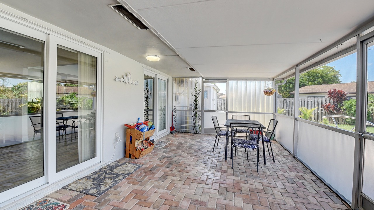 Photo of Outdoor in Sandalfoot Cove