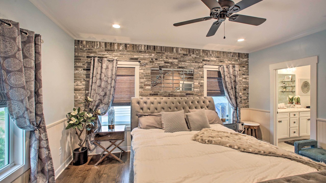 Photo of Bedroom in Parker