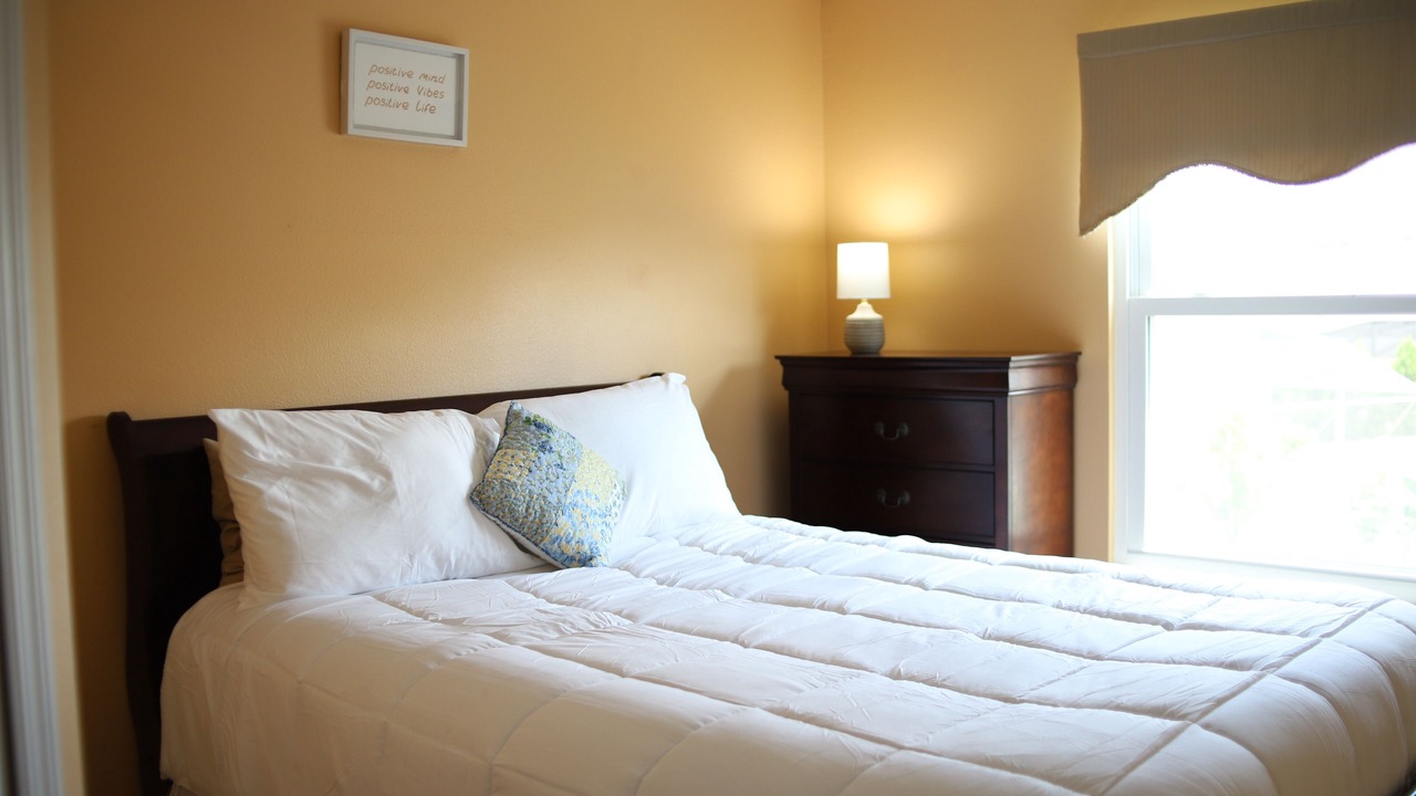 Photo of Bedroom in Ridgewood Lakes